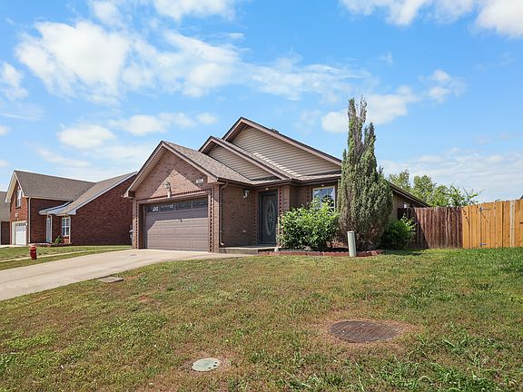 5th image of 985 Culverson Ct