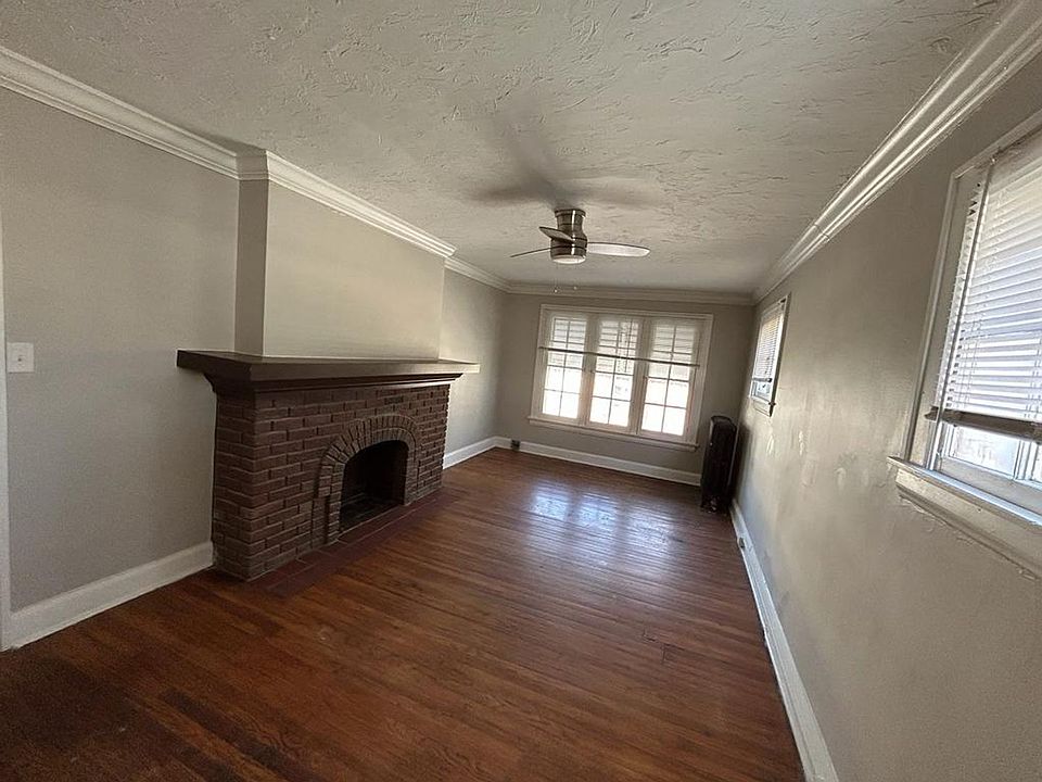 1st image of 1681 Lincoln Ave #3A