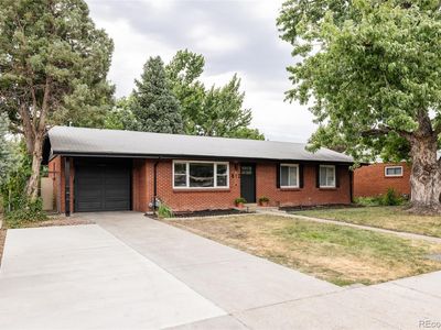 812 S Holly Street, Denver, CO, 80246