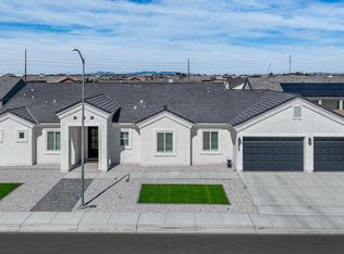 5922 E 47th St, Yuma, AZ 85365