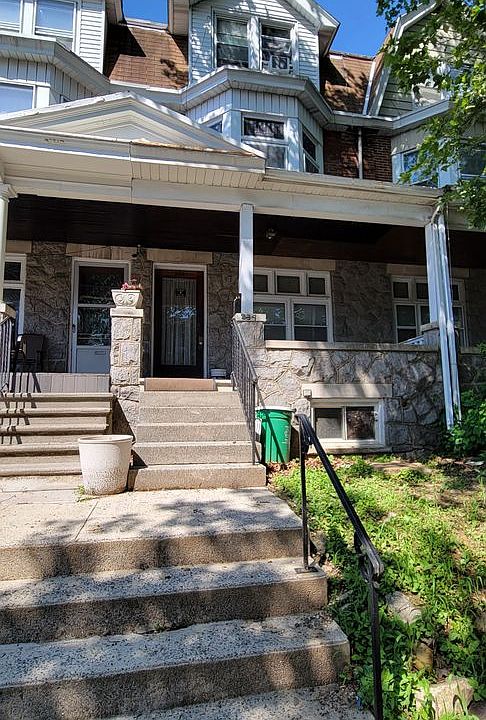 1st image of 234 S Madison St APT 3