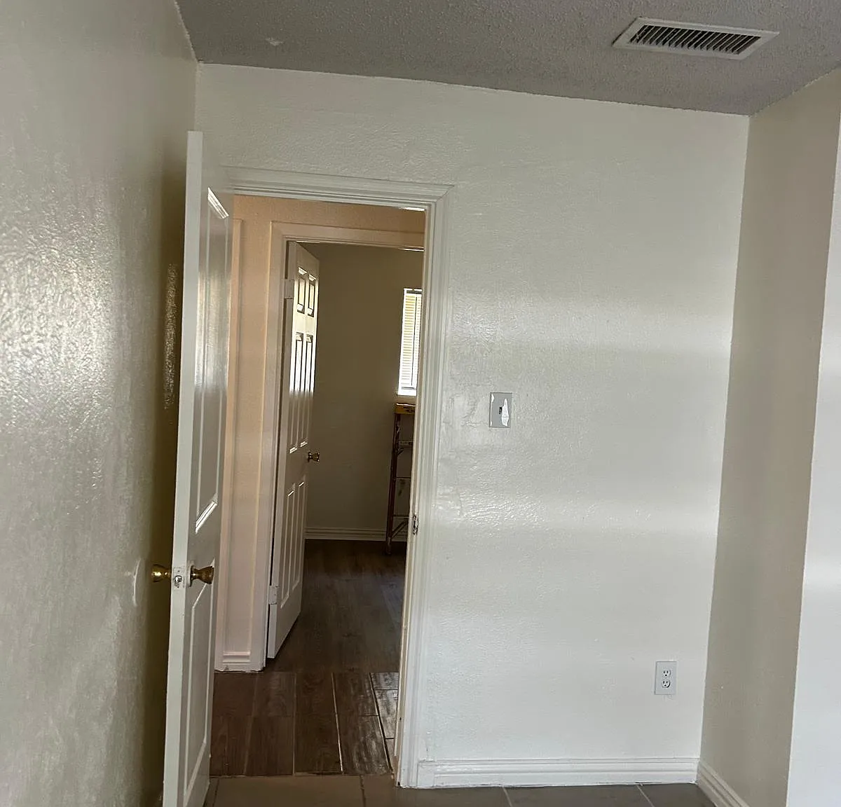 3 bed, $1,750 — Photo 4