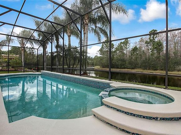 5th image of 12027 Shadowbrook Ln
