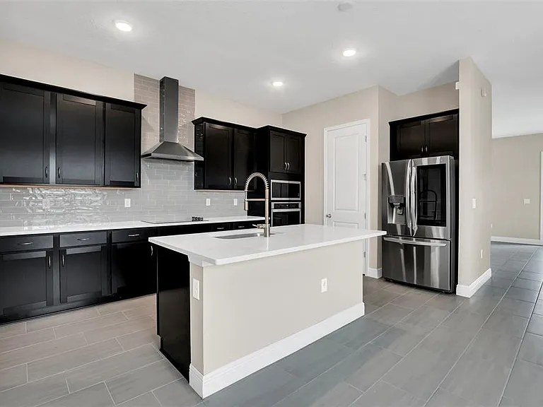 2953 Voyager Ave — Photo 12