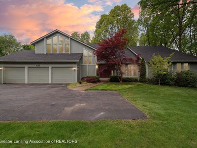 821 Saint Charles Pl, Wixom, MI, 48393