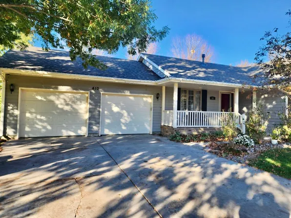 410 Rosewood Dr, Hesston, KS 67062