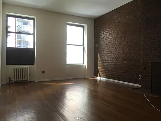 Rented by Town Residential | media 14