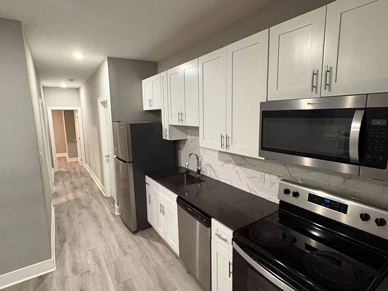 1813 S 23rd St #2 — Photo 4