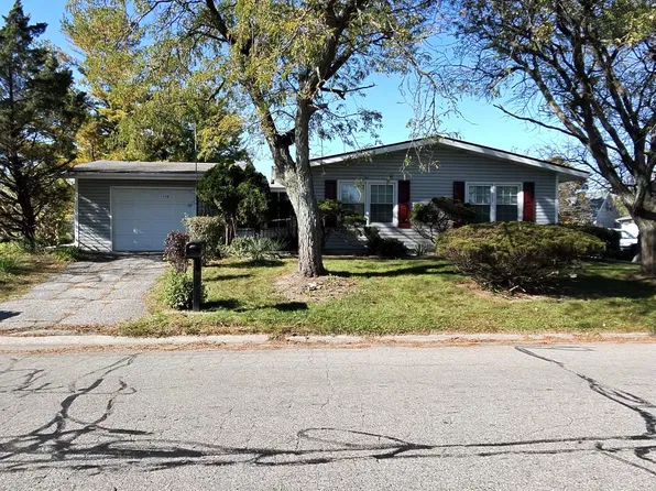 359 Salt Creek Pkwy #A, Valparaiso, IN 46385