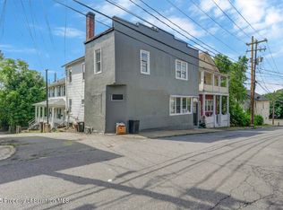 118 Saint Francis Cabrini Ave, Scranton, PA 18504