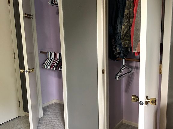 5th image of 502 3rd Ave E