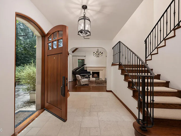1925 Tondolea Ln — Photo 6