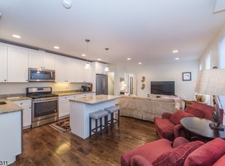81 Winans Ave, Cranford, NJ 07016