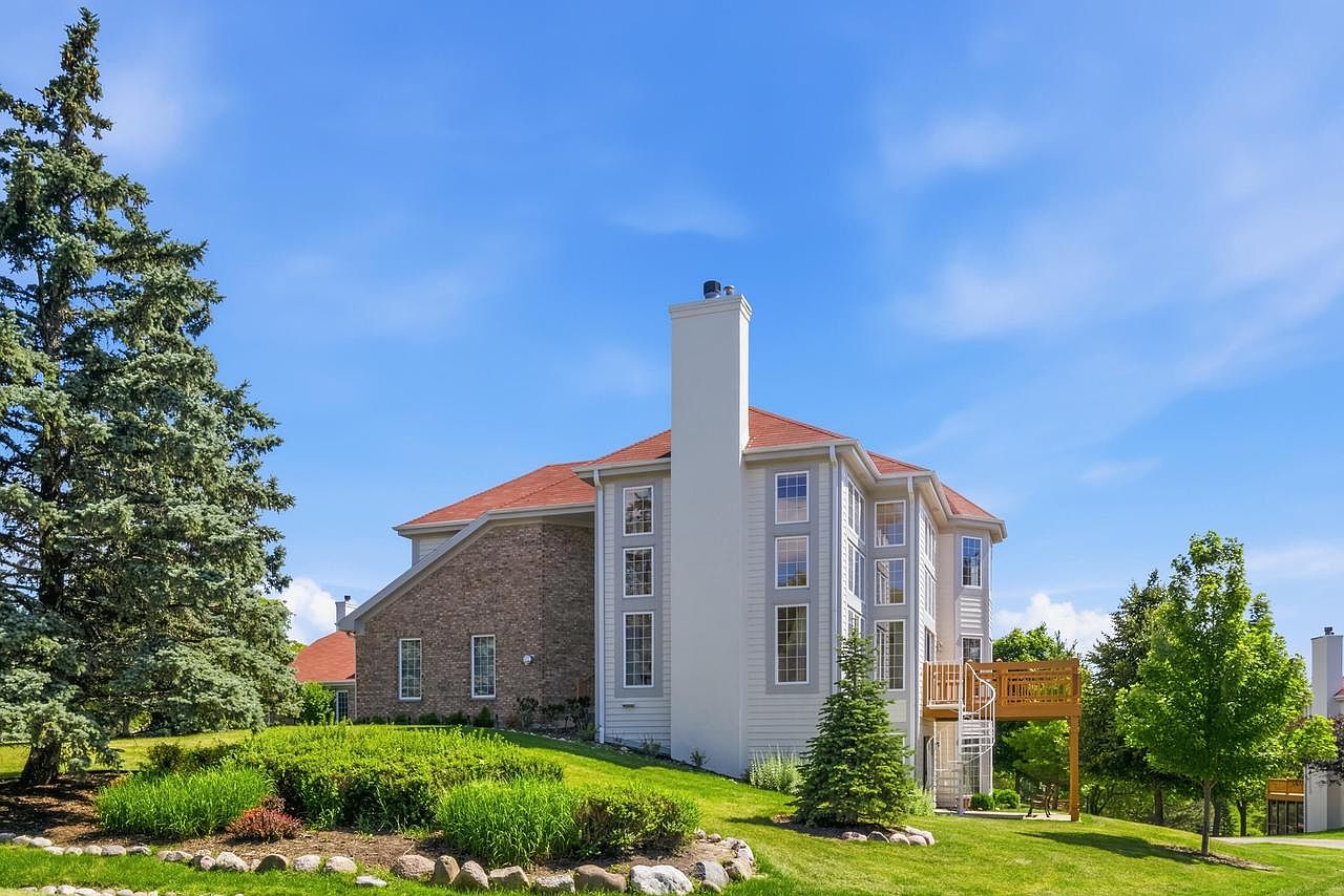 1505 Highland DRIVE