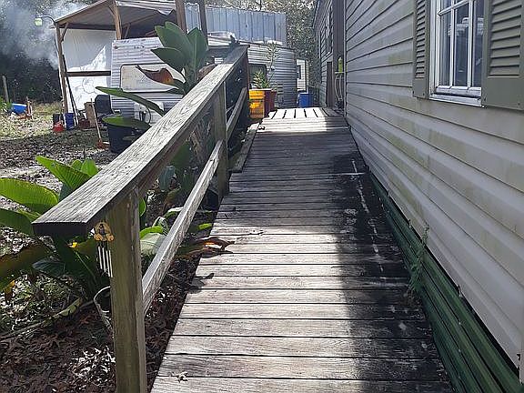 2nd image of 279 Mimosa Ave N