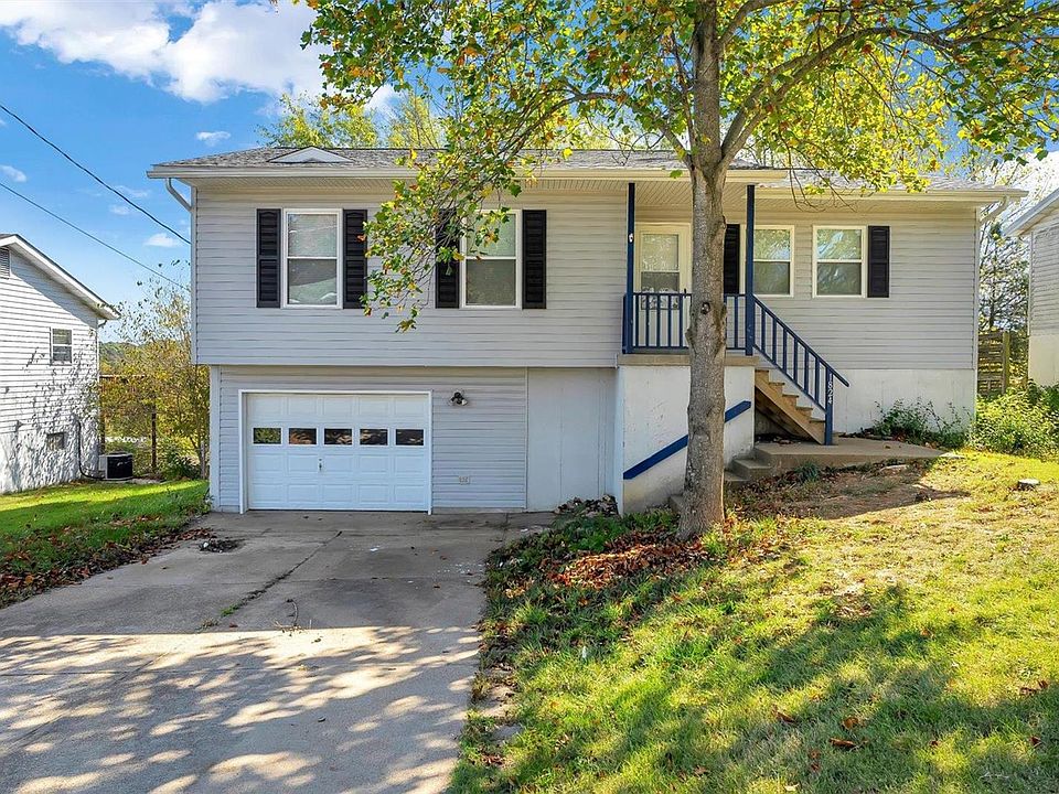1st image of 1824 Deer Creek Dr