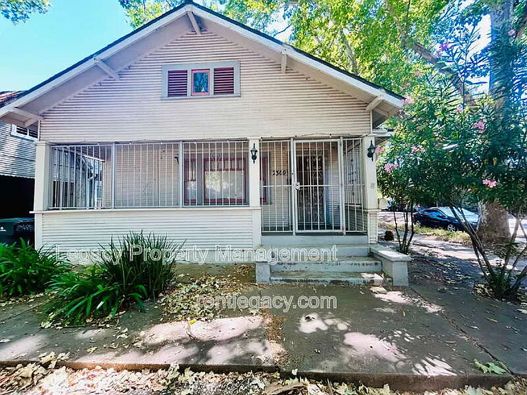 2300 E St — Photo 1