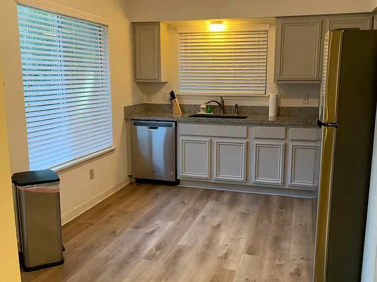 12400 Overbrook Ln — Photo 5