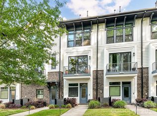 2915 Simpson Dr, Charlotte, NC 28205