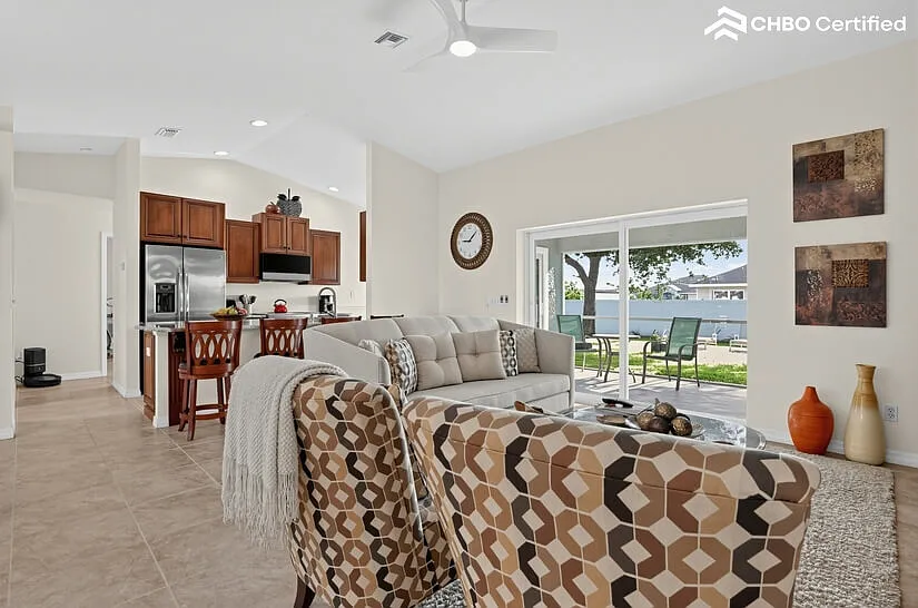 2613 SW 10th Ave