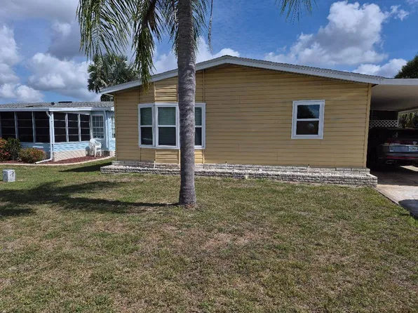 3325 Heritage Lakes Blvd #3325, North Fort Myers, FL 33917