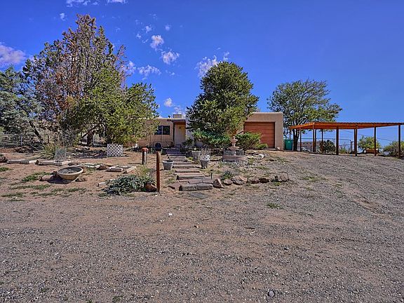 2nd image of 1321 Cielo Vista Del Norte NW