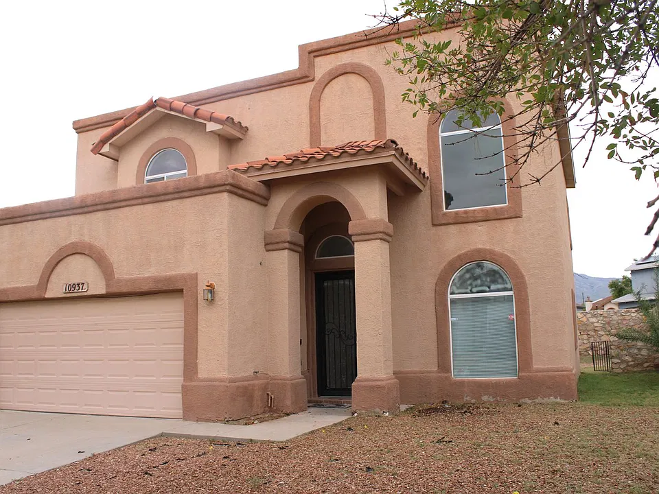 10937 Cattle Ranch St