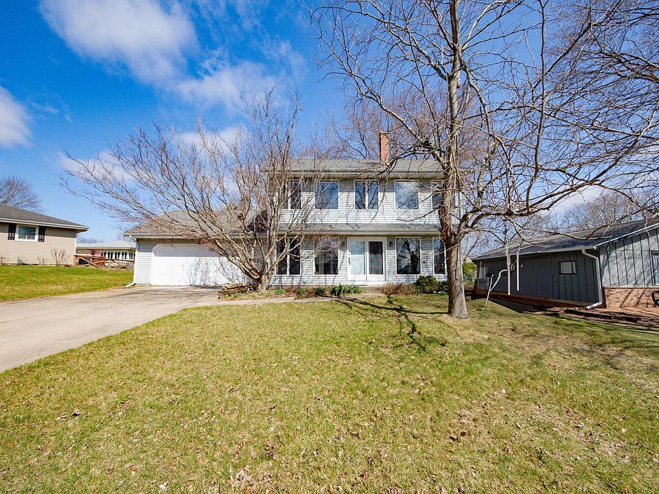 1st image of 2918 Mackintosh Dr