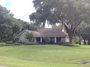 4526 Highland Creek Dr, Plant City, FL 33567
