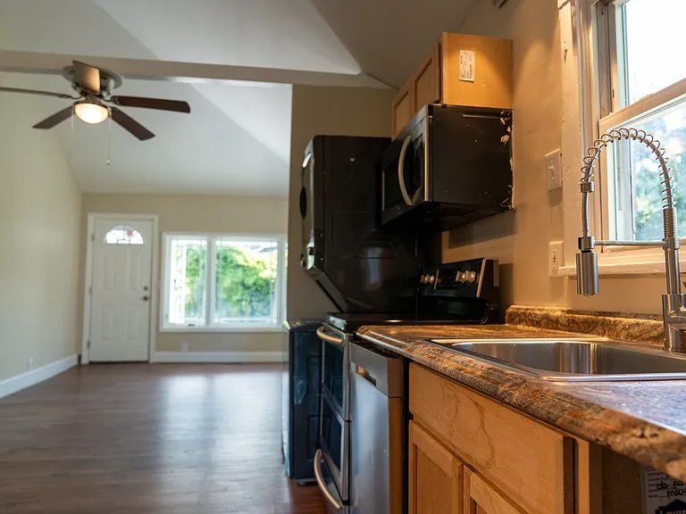 244 Shiloh Ave — Photo 11