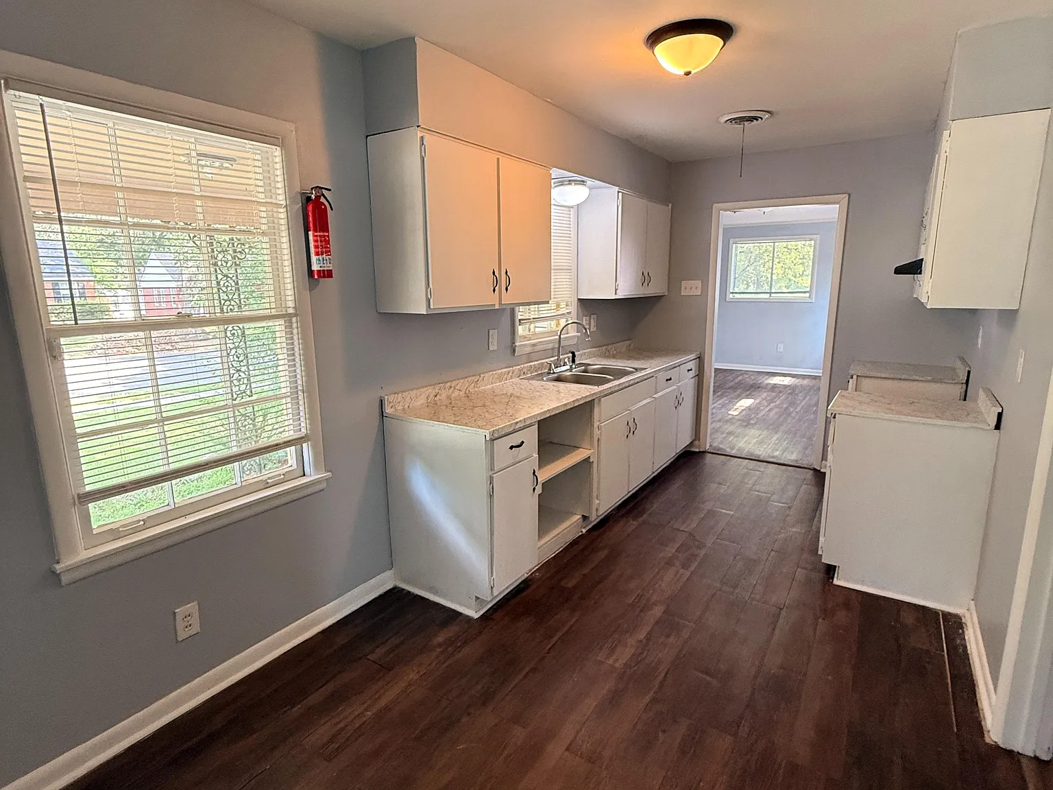 3 bed, 1448 sqft, $1,545 — Photo 4