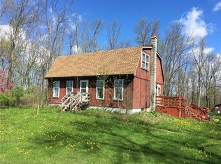 8457 Ernest Rd, Gasport, NY 14067