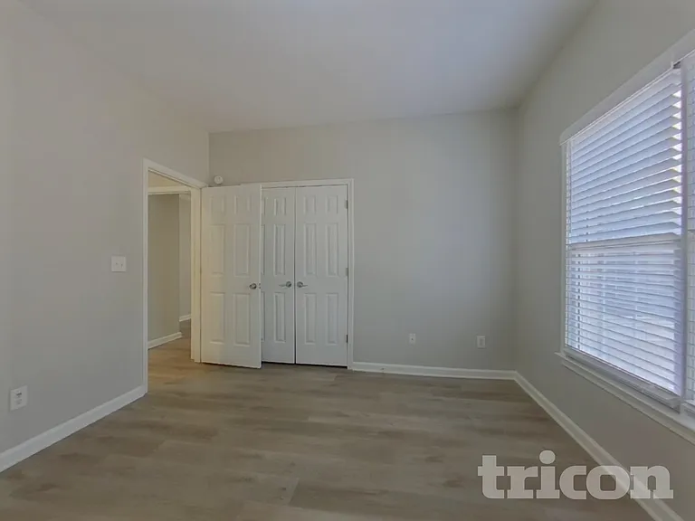 22 Vinings Lake Dr SW — Photo 12