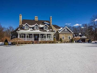 2nd image of 15 Wesley Ct