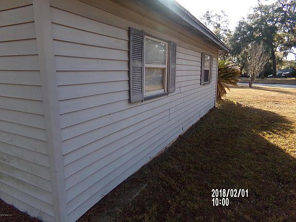 5th image of 1720 SE 39th Ter