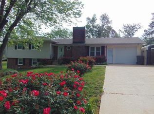 306 Pilkinton Dr, Lawrenceburg, TN 38464