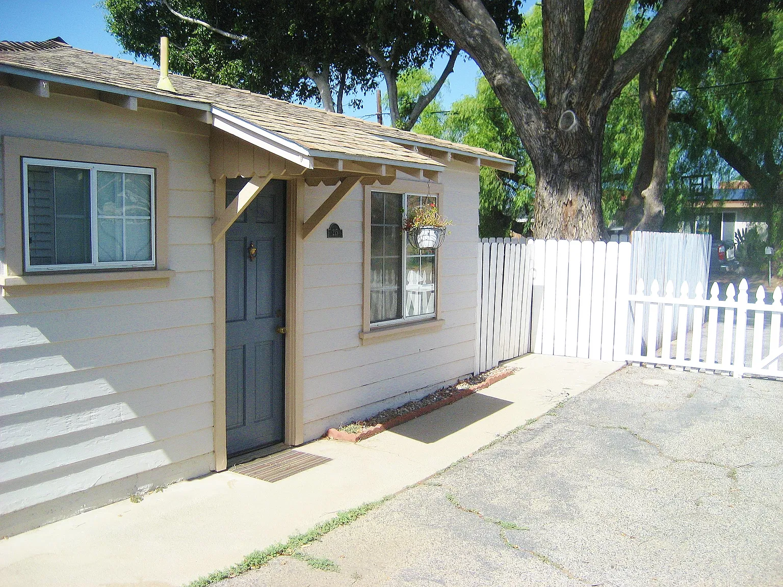 1 bed, 600 sqft, $1,800 — Photo 3