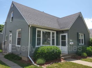 7517 28th Ave, Kenosha, WI 53143