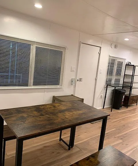 111 Marina Dr — Photo 20