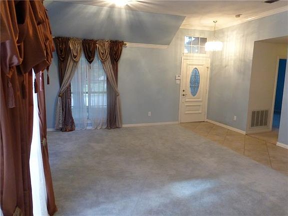 2nd image of 3634 Canyon Oaks Dr