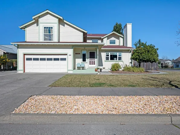 1905 Belair Way, Santa Rosa, CA 95403