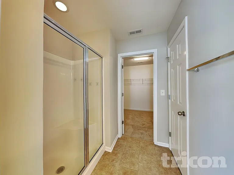 30 Rowan Dr — Photo 8