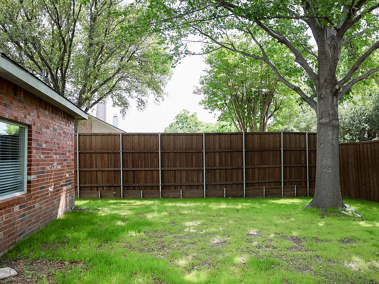 8509 Chalton Dr — Photo 47