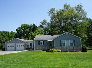 3301 Lake Dr, Evansville, IN 47711