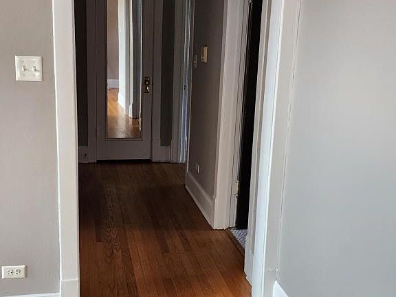 4th image of 437 N Lombard Ave APT 3