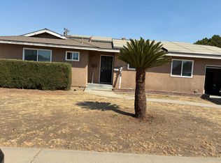 1126 S Valley St, Visalia, CA 93277
