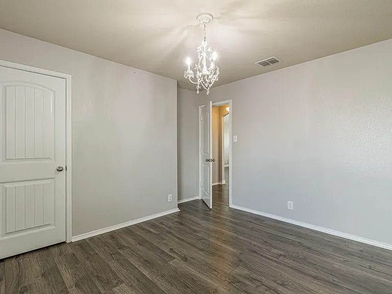 9827 Selestat Point — Photo 11