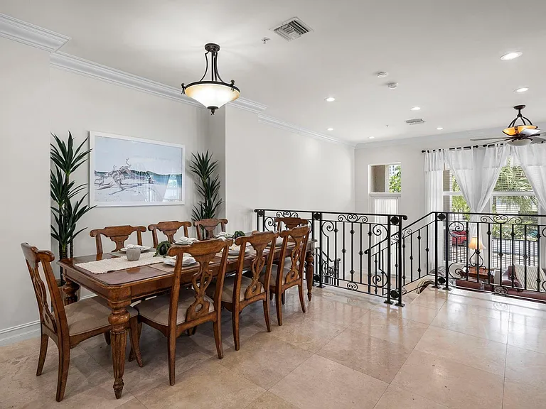 514 N Birch Rd — Photo 11