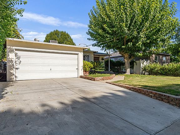 2nd image of 21007 Covello St