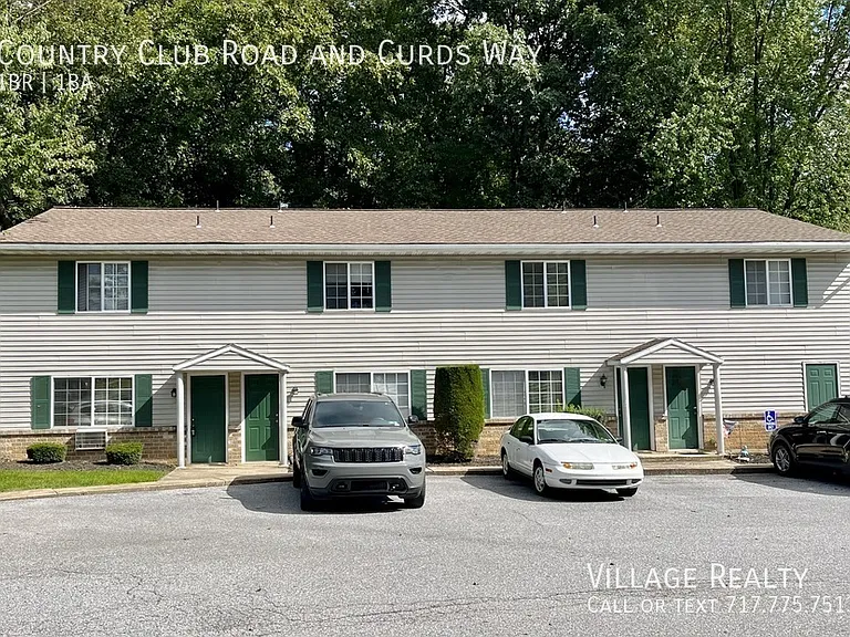 Country Club Rd — Photo 1